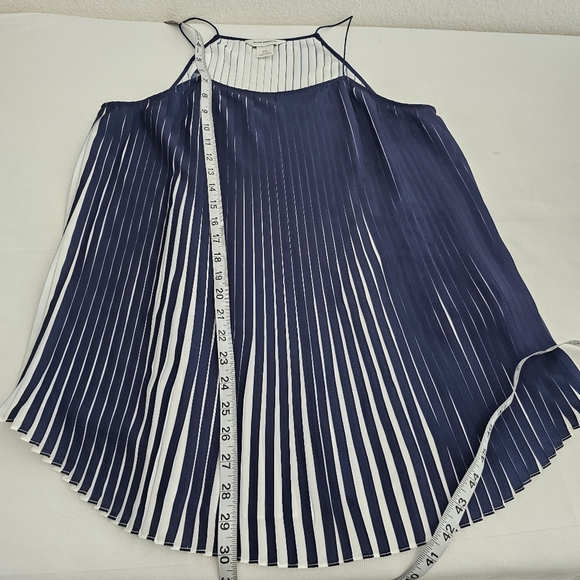 Club Monaco Blue & White Accordion Pleated Camisole Tank Blouse - Picture 7 of 8
